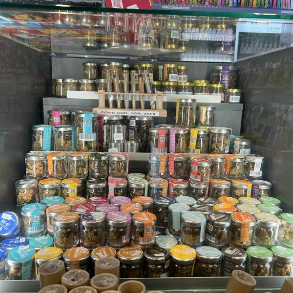 L'en K  Frouzins - vente d'e-cigarette