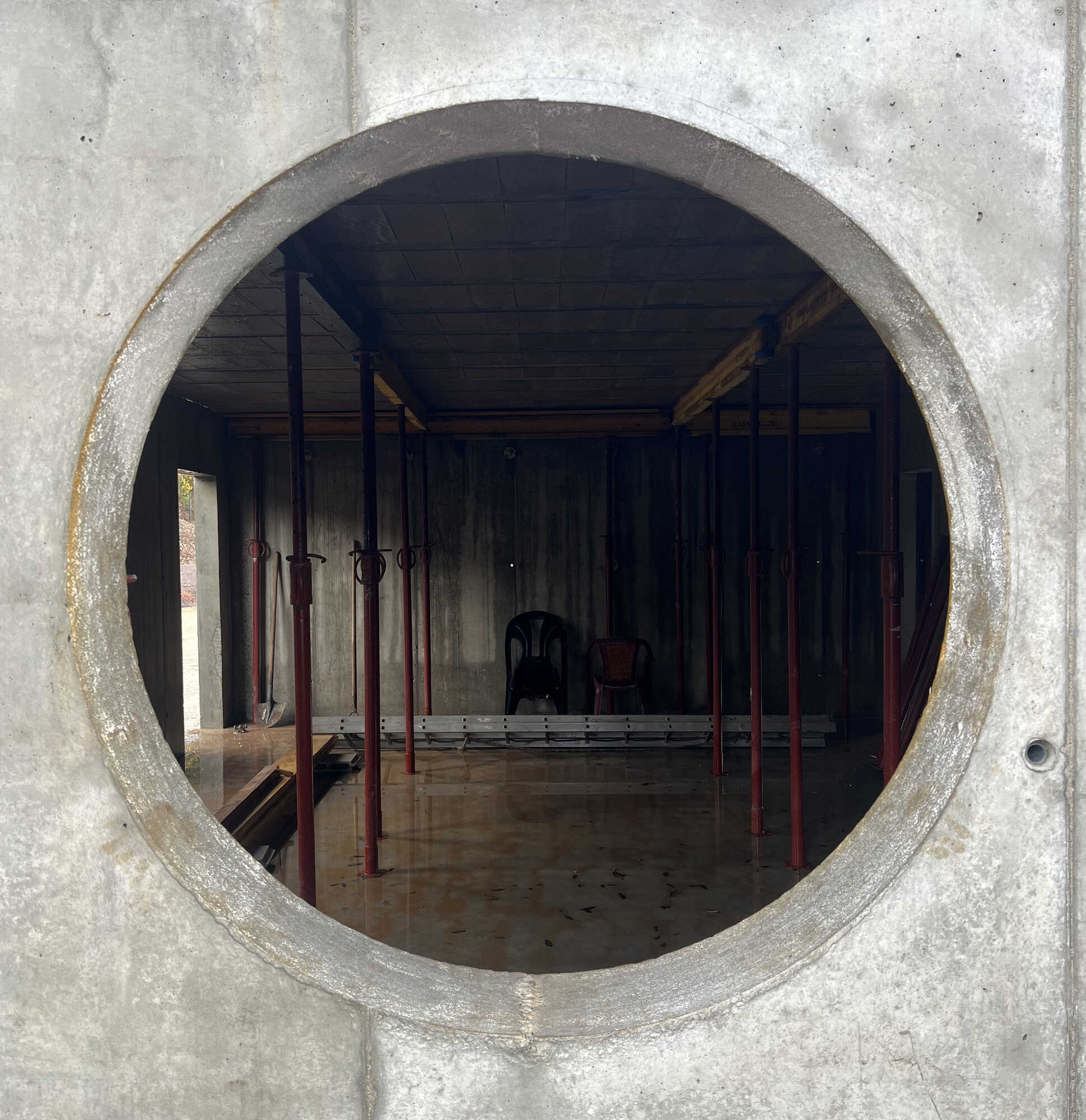 Ouvrage en béton banché