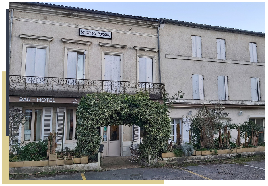 Il vecchio portico — Esterni